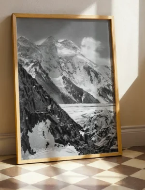 Glacial Plateau & High Himalayan Summits